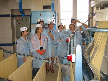 Benedetto Cavalieri spiega le tecniche di produzione della pasta