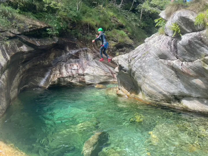 Vacanze al fresco in Valtellina: l'estate tra rafting, canyoning e relax sull'acqua