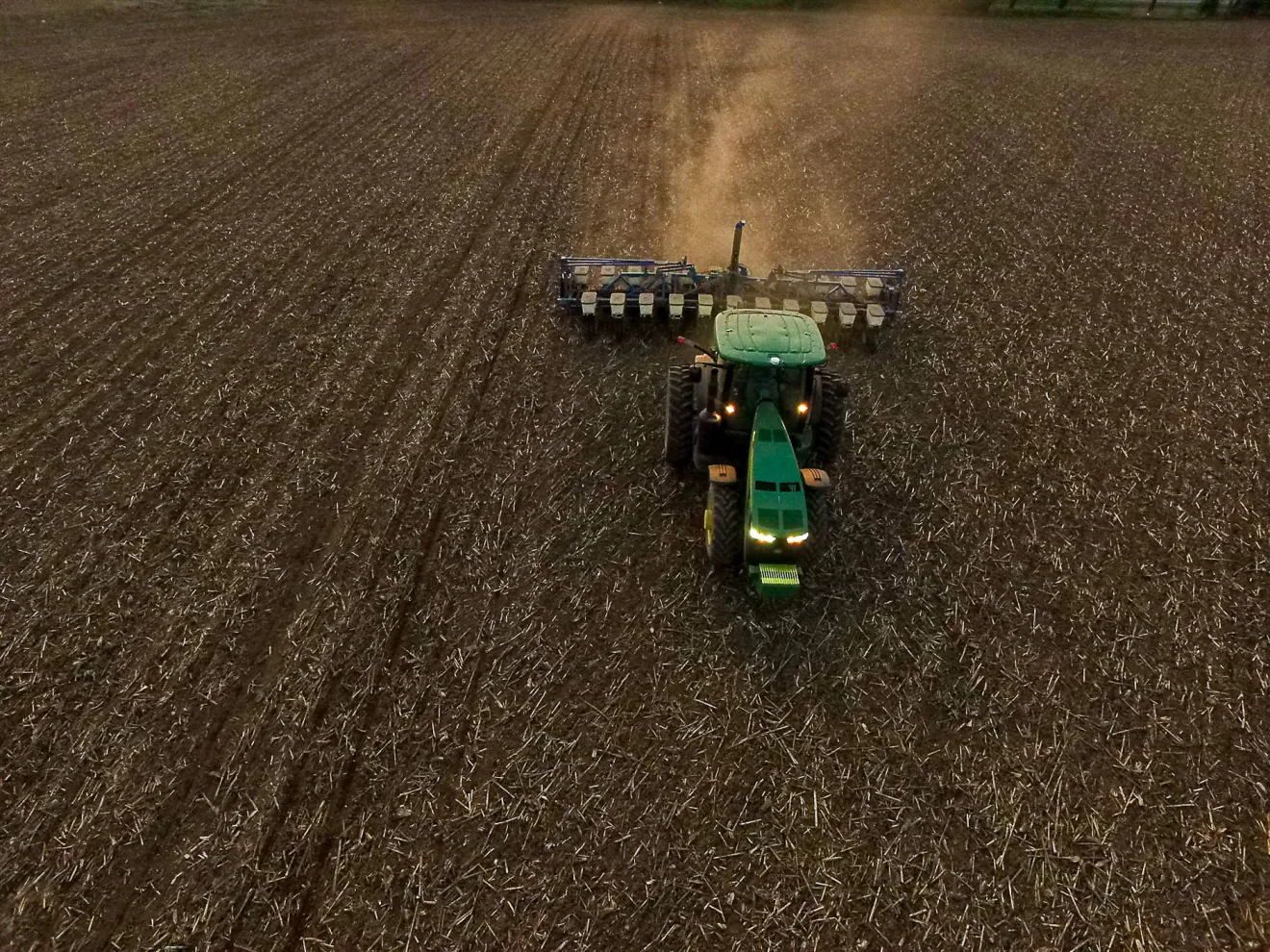 Agricoltura italiana, aziende sempre più grandi ma meno numerose