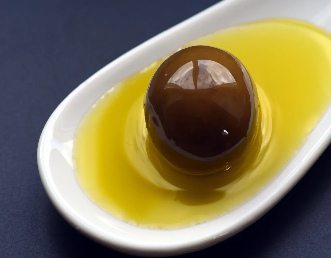 Olio extravergine di oliva: il tesoro della medicina islamica che la scienza moderna conferma