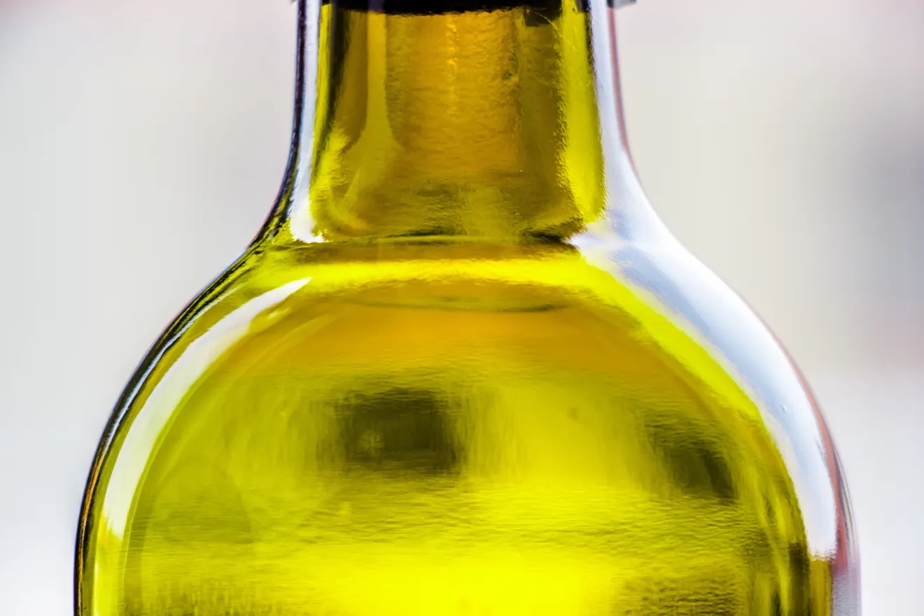 Il trasporto dell'olio extravergine di oliva tra sbalzi termici e imballaggi, dati e suggerimenti per proteggerlo