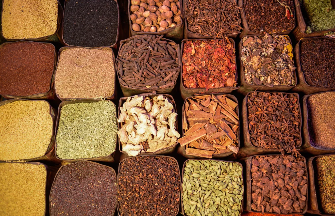 Prezzi alimentari mondiali in rialzo a luglio: caldo e tensioni energetiche spingono cereali, oli e zucchero