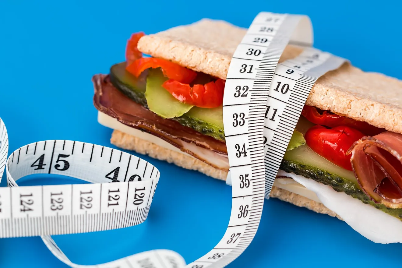 Dieta low-carb, ecco perchè il colesterolo LDL può aumentare
