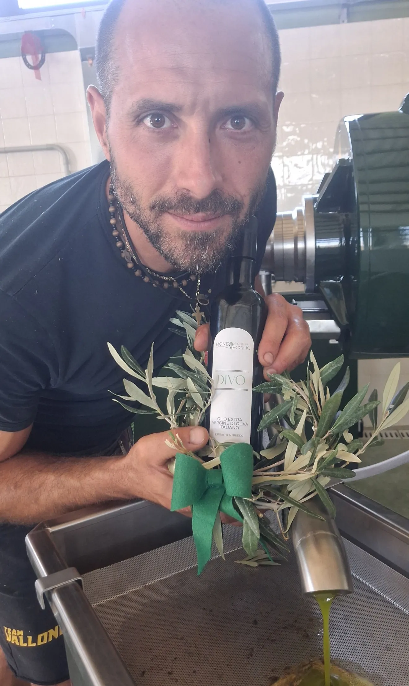 Fiocco Verde per l'agricola Mondovecchio, la cura degli oliveti e del territorio