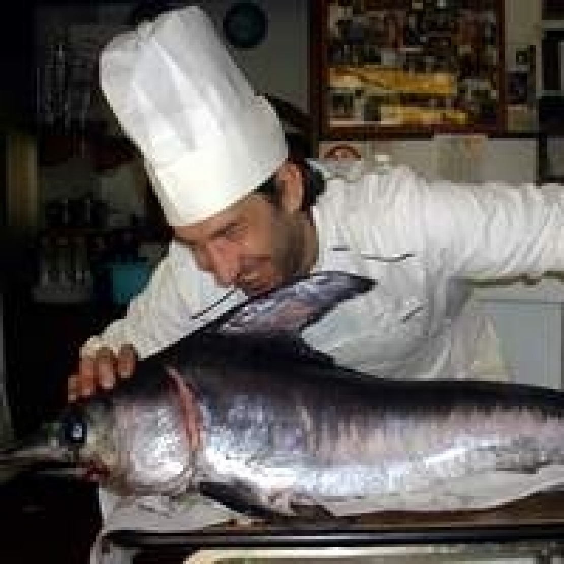 Extra vergini amari e piccanti in un ristorante di pesce. Che c'azzecca?