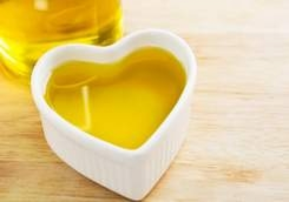 Un olio extra vergine d'oliva ad alto contenuto fenolico è sempre da preferire