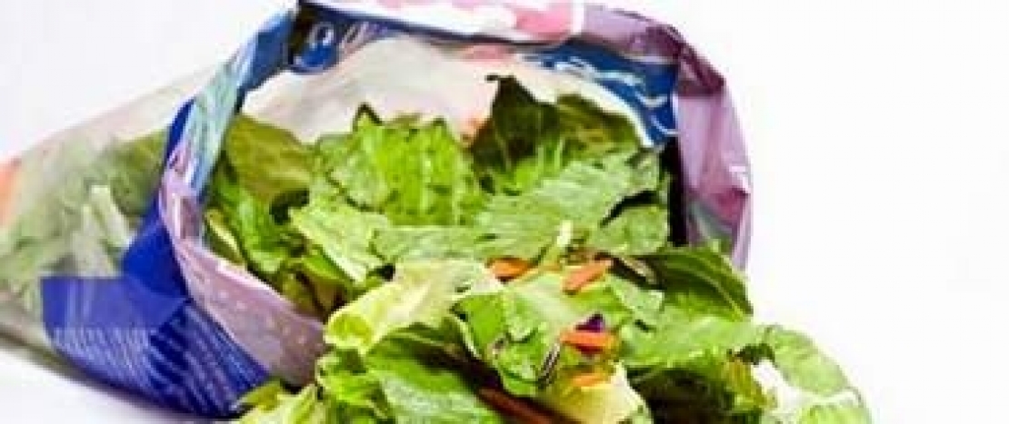 L'insalata in busta conviene davvero?