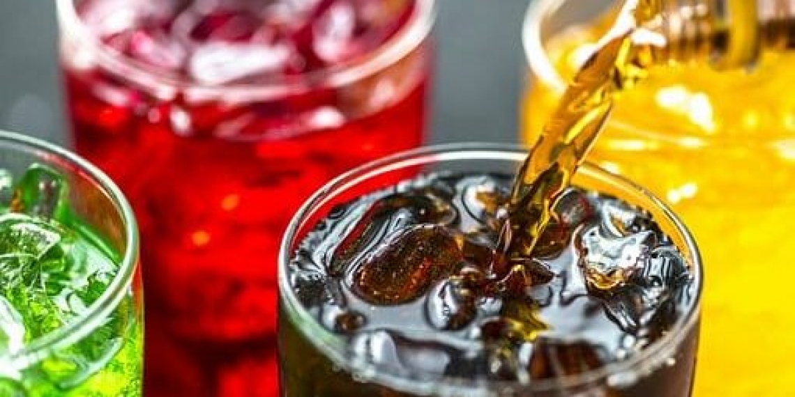 Le bevande gassate mettono a rischio la salute dei reni