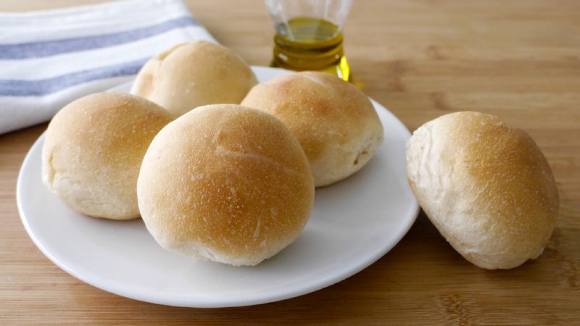 Il pane all'olio d'oliva, semplice, buono e gustoso, da fare a casa