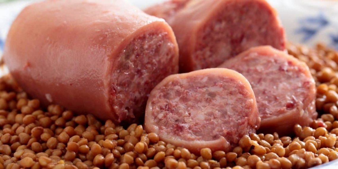 La disfida degli insaccati: è nato prima il cotechino o lo zampone?