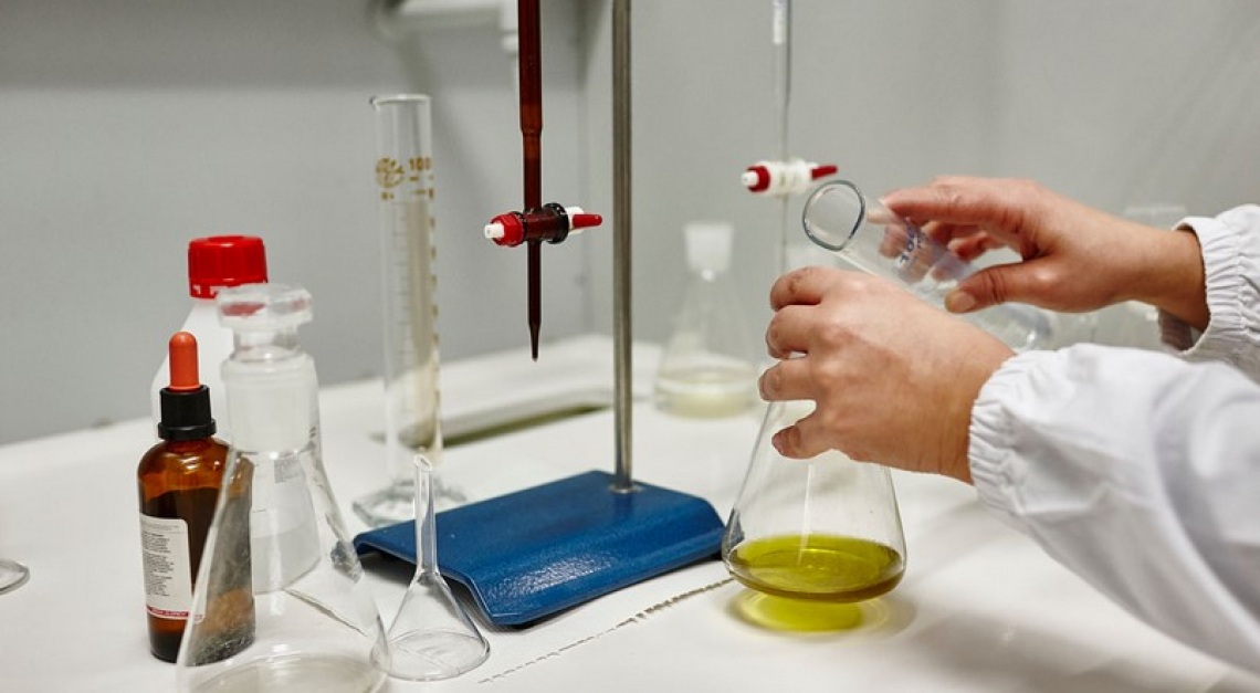 Un nuovo metodo analitico per scoprire gli oli deodorati e le truffe ai danni dell'extra vergine d'oliva