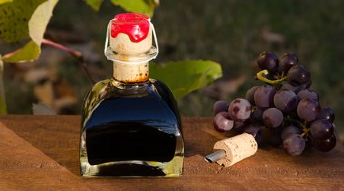 Utilizzare la realtà virtuale per conoscere la qualità dell'Aceto Balsamico di Modena Igp