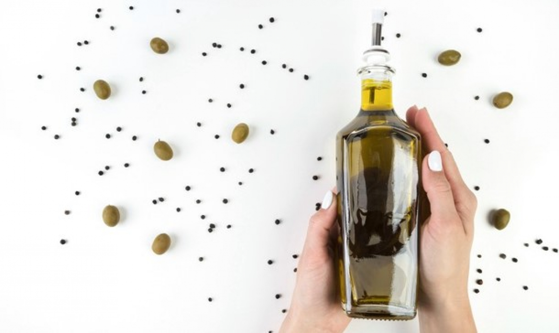 L'olio extra vergine d'oliva ha proprietà probiotiche