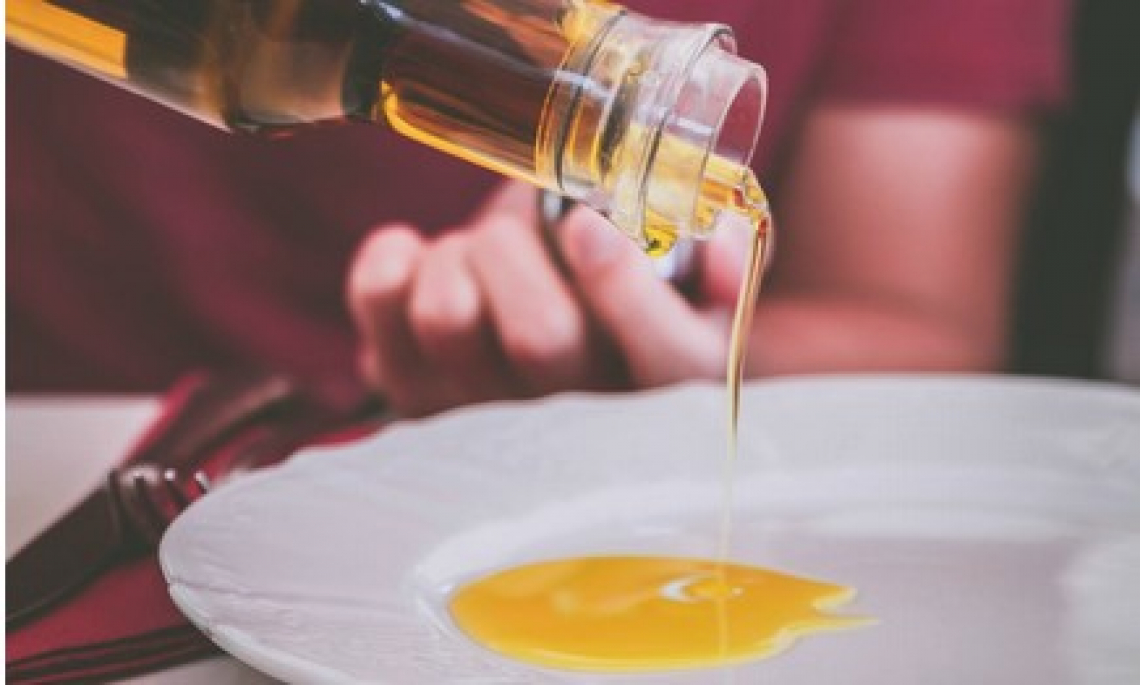Quali sono i consumatori a cui piace l'amaro dell'olio extra vergine d'oliva