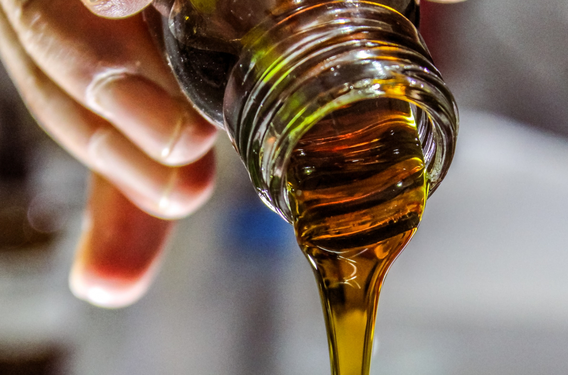 Produrre un olio extra vergine di oliva ancora più salutare grazie al selenato di sodio