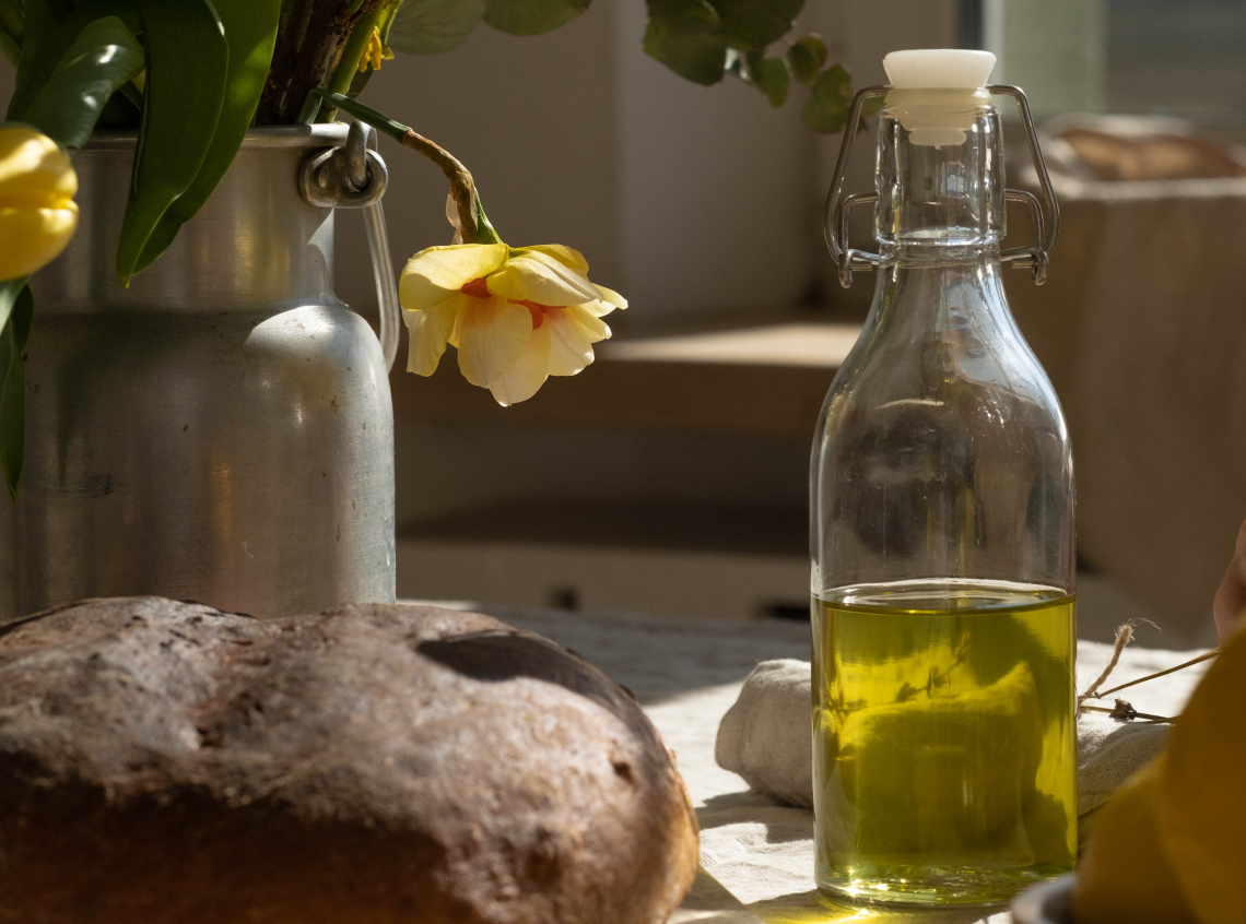 L’ acido oleico dell’olio di oliva, aiuta a controllare il senso di fame ed a mantenerci in forma
