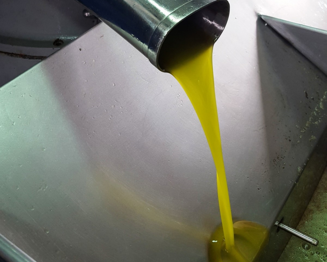 Quando eseguire la filtrazione dell'olio extra vergine di oliva per preservarne la qualità