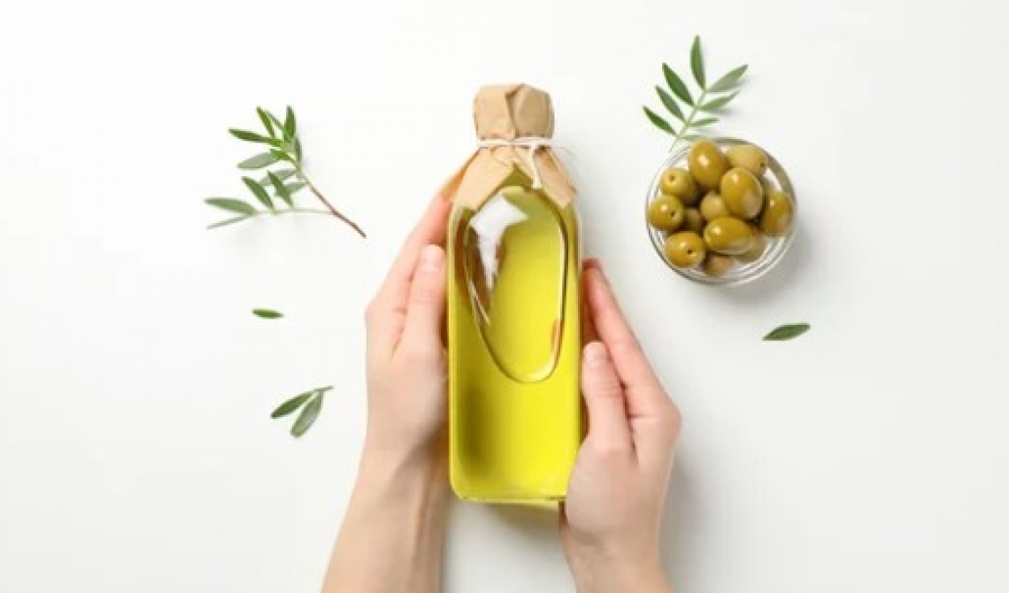 Un autunno caldo migliora la qualità salutistica dell’olio extra vergine d’oliva