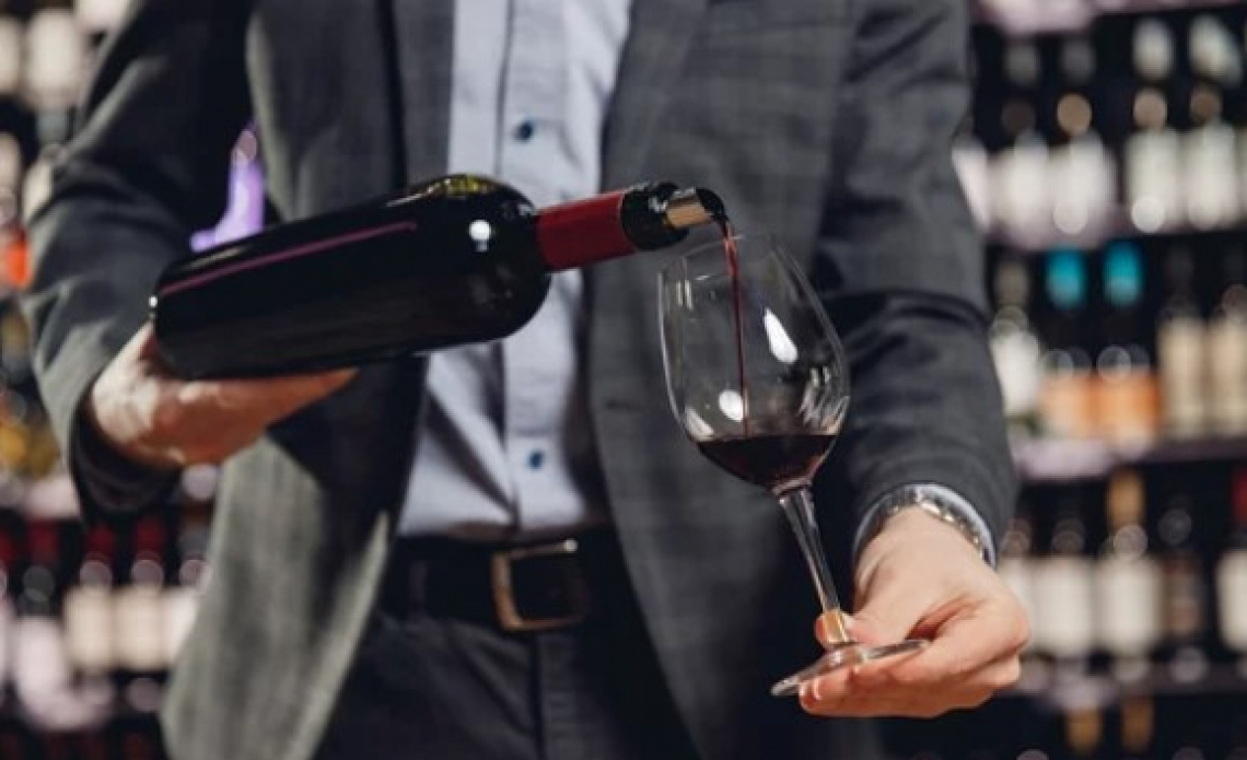 L'Italia fatica a vendere i vini a maggiore valore aggiunto