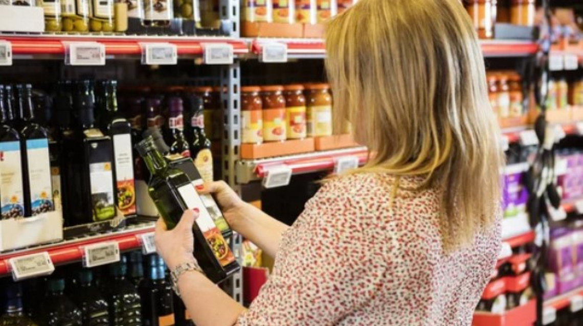 Guerra mediatica e giudiziaria sull'olio extra vergine di oliva: a perdere è il consumatore