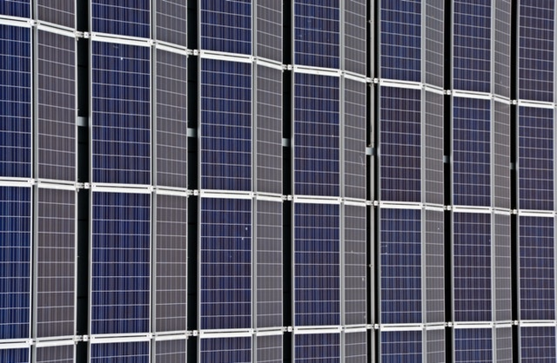 No ai pannelli fotovoltaici sui terreni agricoli, solo sui tetti