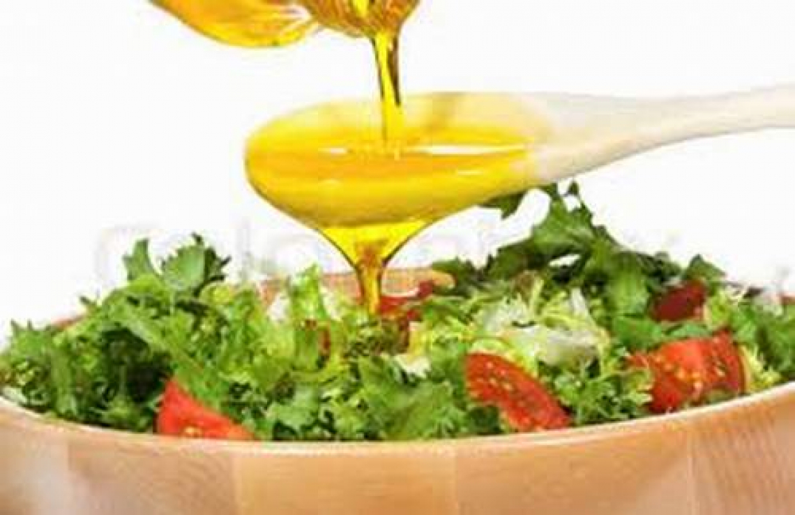 Dieta ricca di olio di oliva e sport per i migliori effetti salutistici
