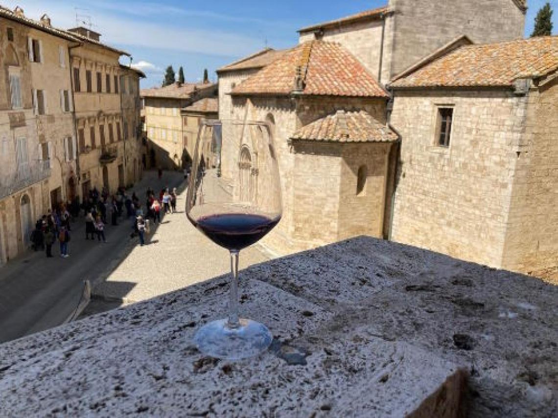 Orcia Wine Festival: quattro giorni di eventi e degustazioni per i vini Orcia fra sale affrescate nel paesaggio più bello del mondo