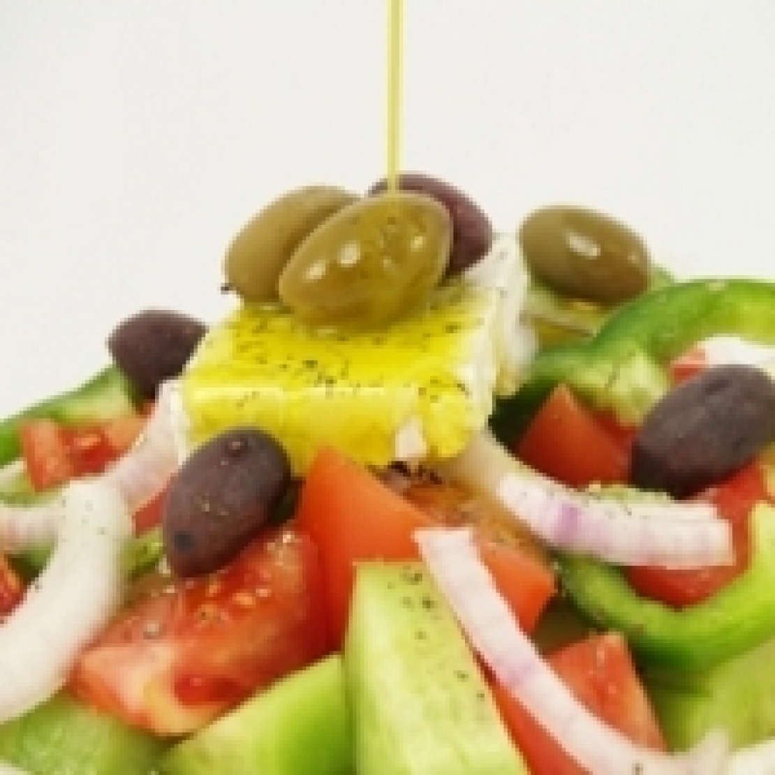 E' estate, tempo di osare in cucina con l'olio extra vergine di oliva