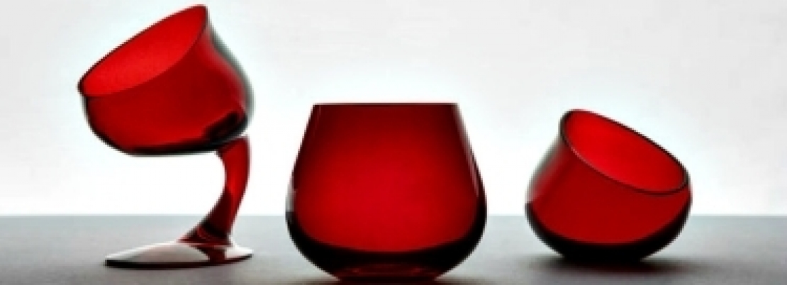 Approvato il colore rosso granato per il bicchiere da degustazione dell'olio d'oliva