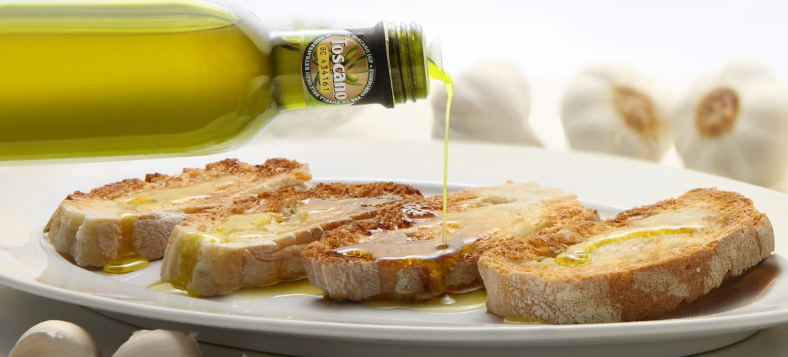 L'olio extravergine d'oliva Igp Toscano compie 22 anni e festeggia su web, magazine e radio