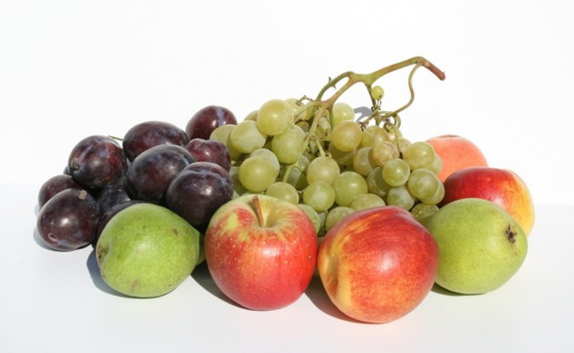 Basta un po' di frutta tutti i giorni per abbassare il rischio diabete