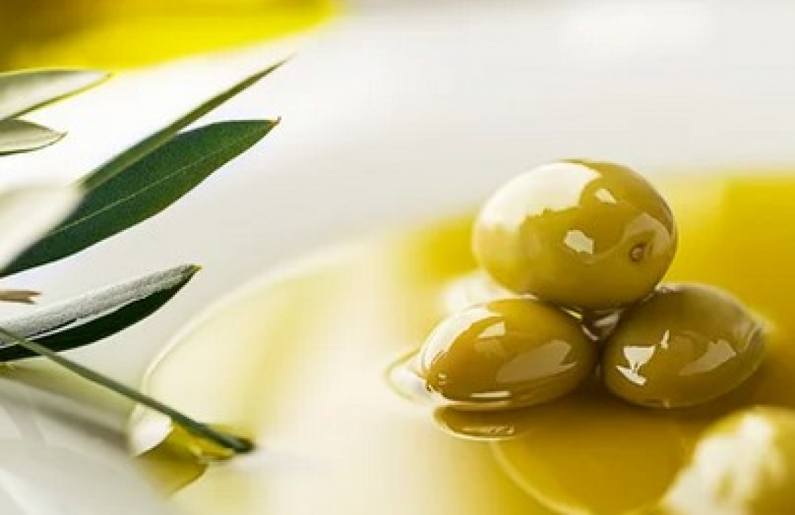 Cosa controlla germogliamento, infiorescenza, fioritura sull’olivo