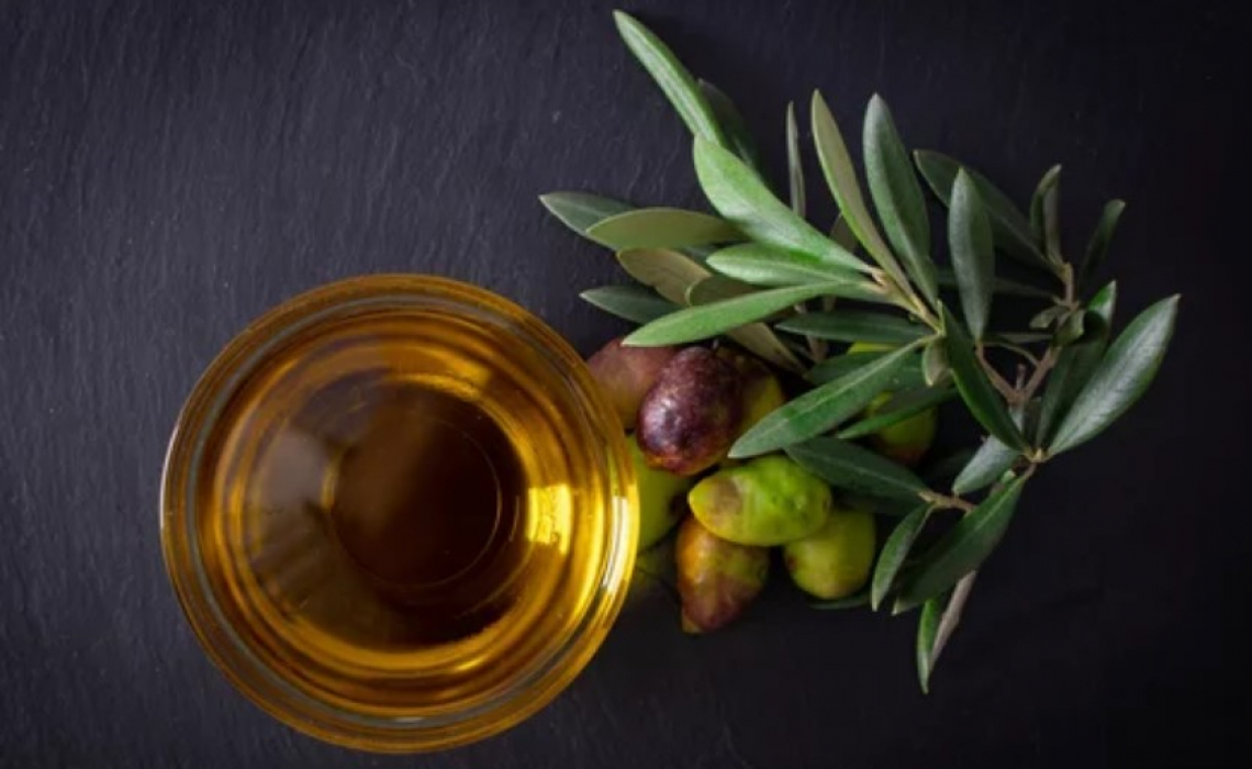 Debacle per l'olio di oliva californiano: dimezzata la produzione