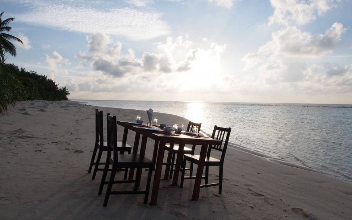 Cibo da spiaggia, tra buon gusto e goliardia