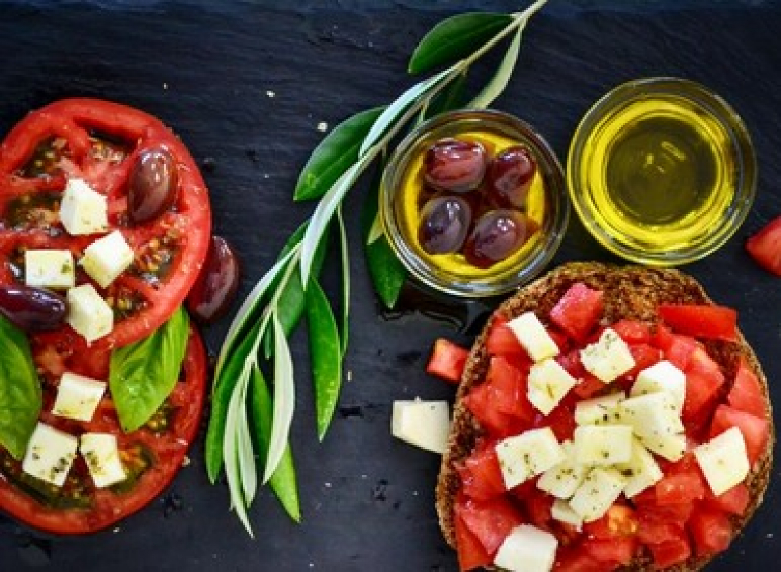 La carne di manzo si digerisce meglio grazie ai polifenoli dell’olio extra vergine d’oliva
