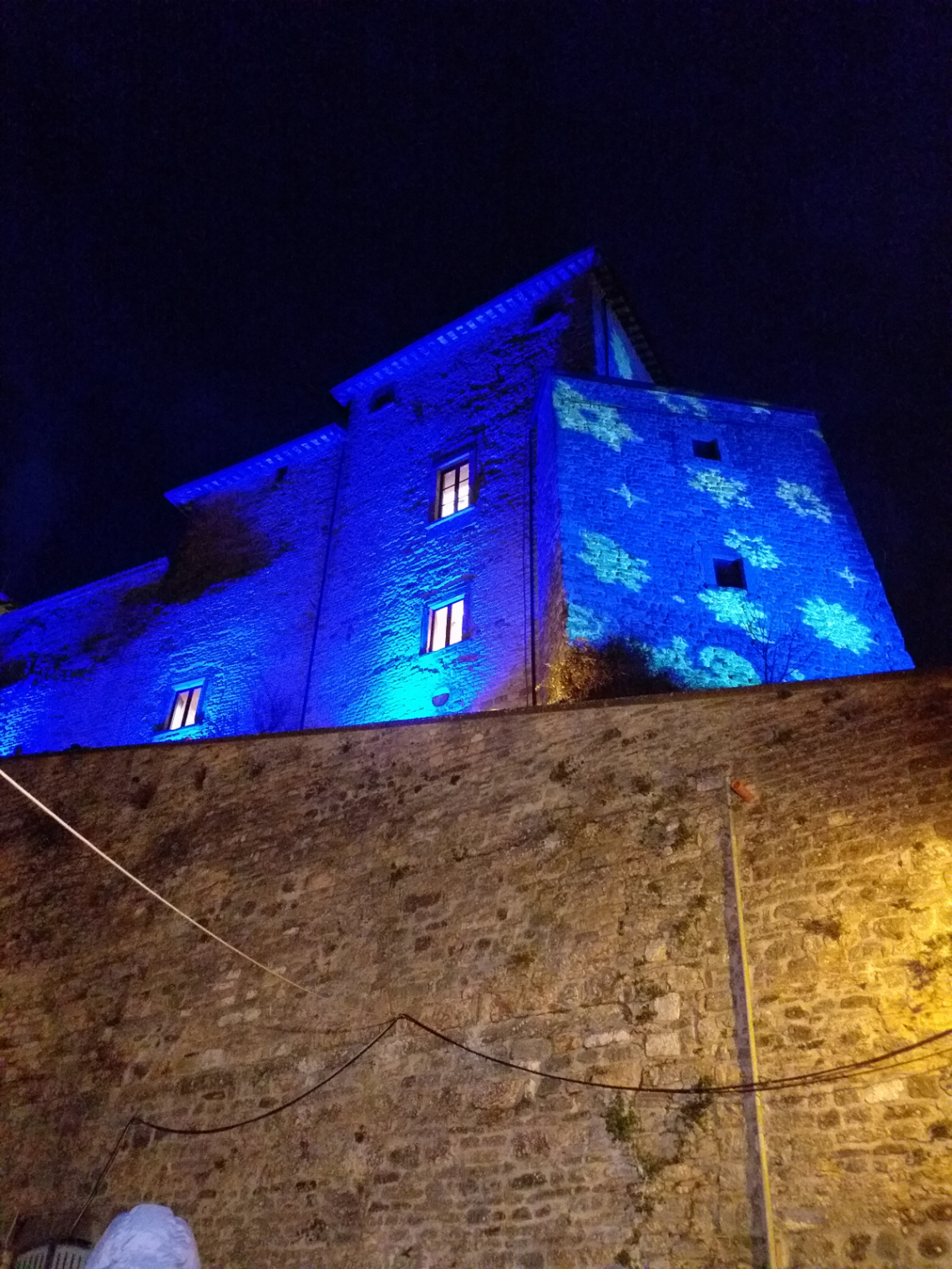 Nel Castello di Babbo Natale a Frontone
