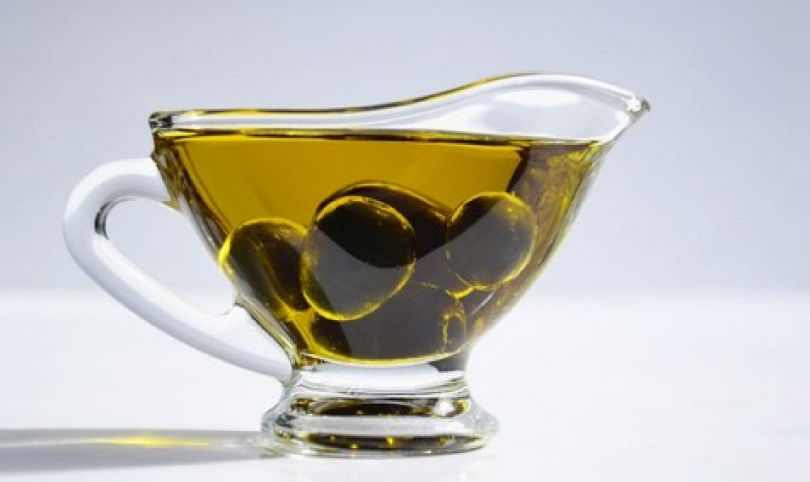 Carta d'identità dell'olio extra vergine d'oliva con QRcode, realtà aumentata e mappatura