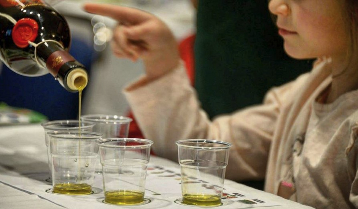 Olio in Cattedra: l'extra vergine d'oliva protagonista nelle scuole