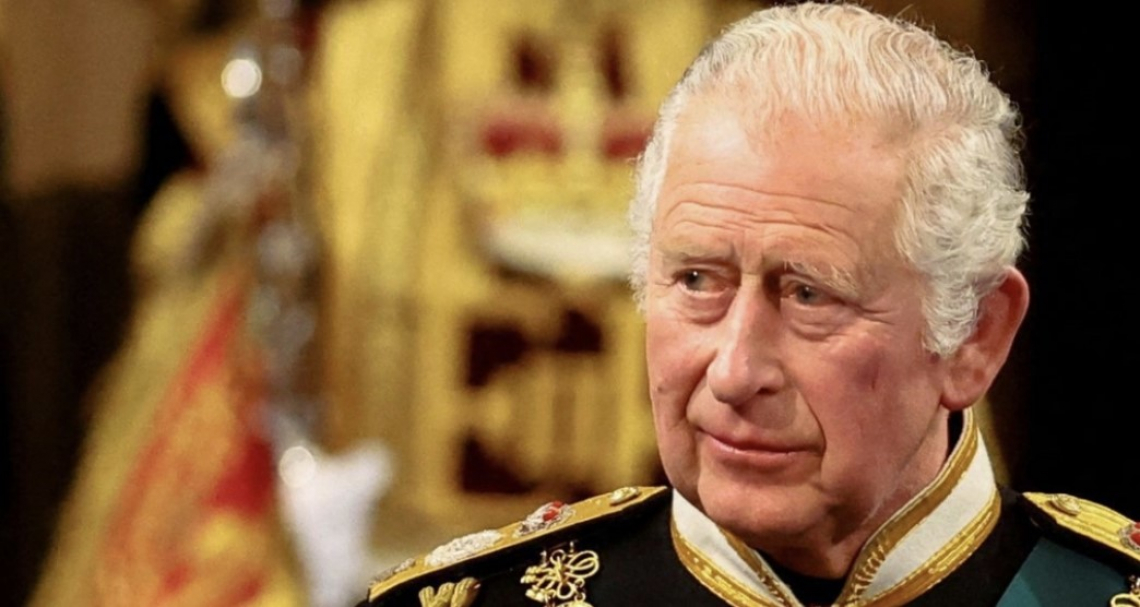 L’unzione dei reali inglesi, compreso Re Carlo III, con olio d’oliva