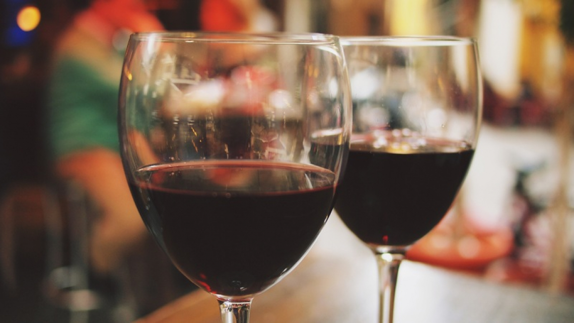E' legge per Dublino l'etichetta allarmistica sul vino