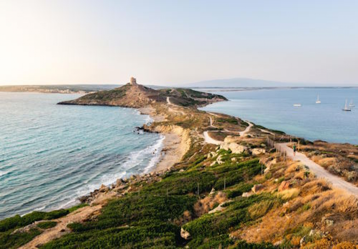 Viaggio in Sardegna fuori stagione, tra i paesaggi incontaminati e la cultura millenaria del Sinis