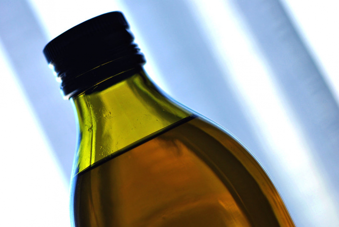 Gli italiani non rinunciano all'olio extravergine di oliva: smentite le cassandre